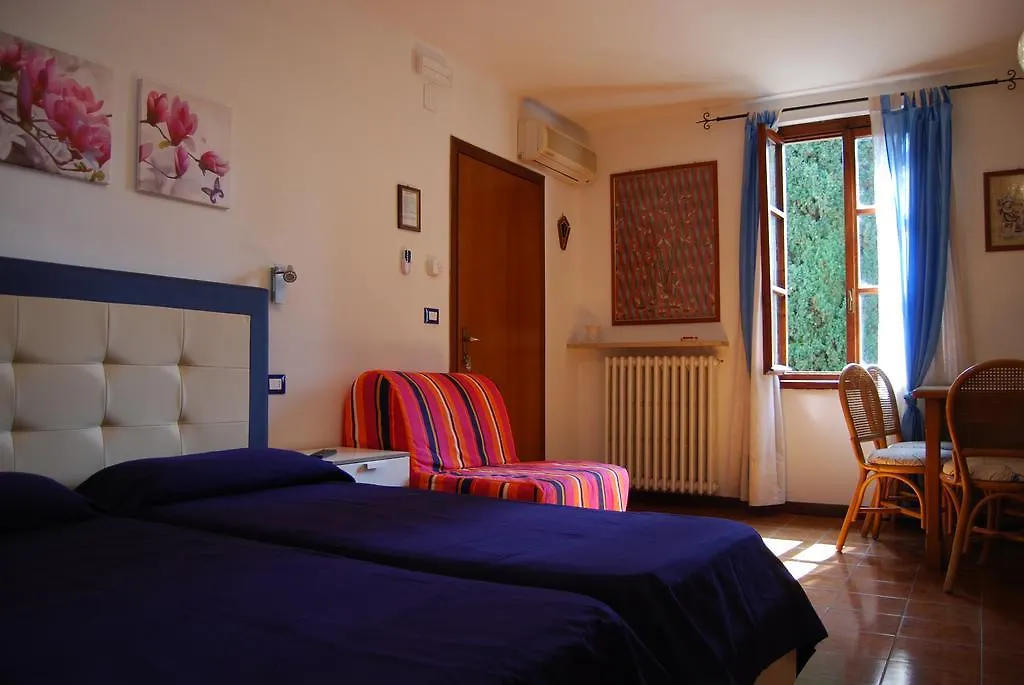Appartamenti Corneliani Sirmione